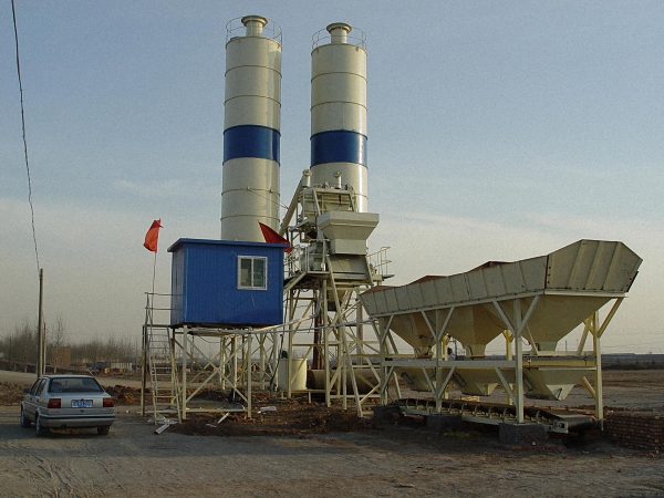 maintenance ready mix concrete plant in run-in period