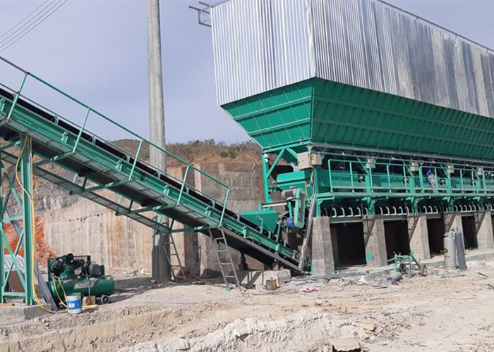 hzs35 cheap stationary concrete batching plant